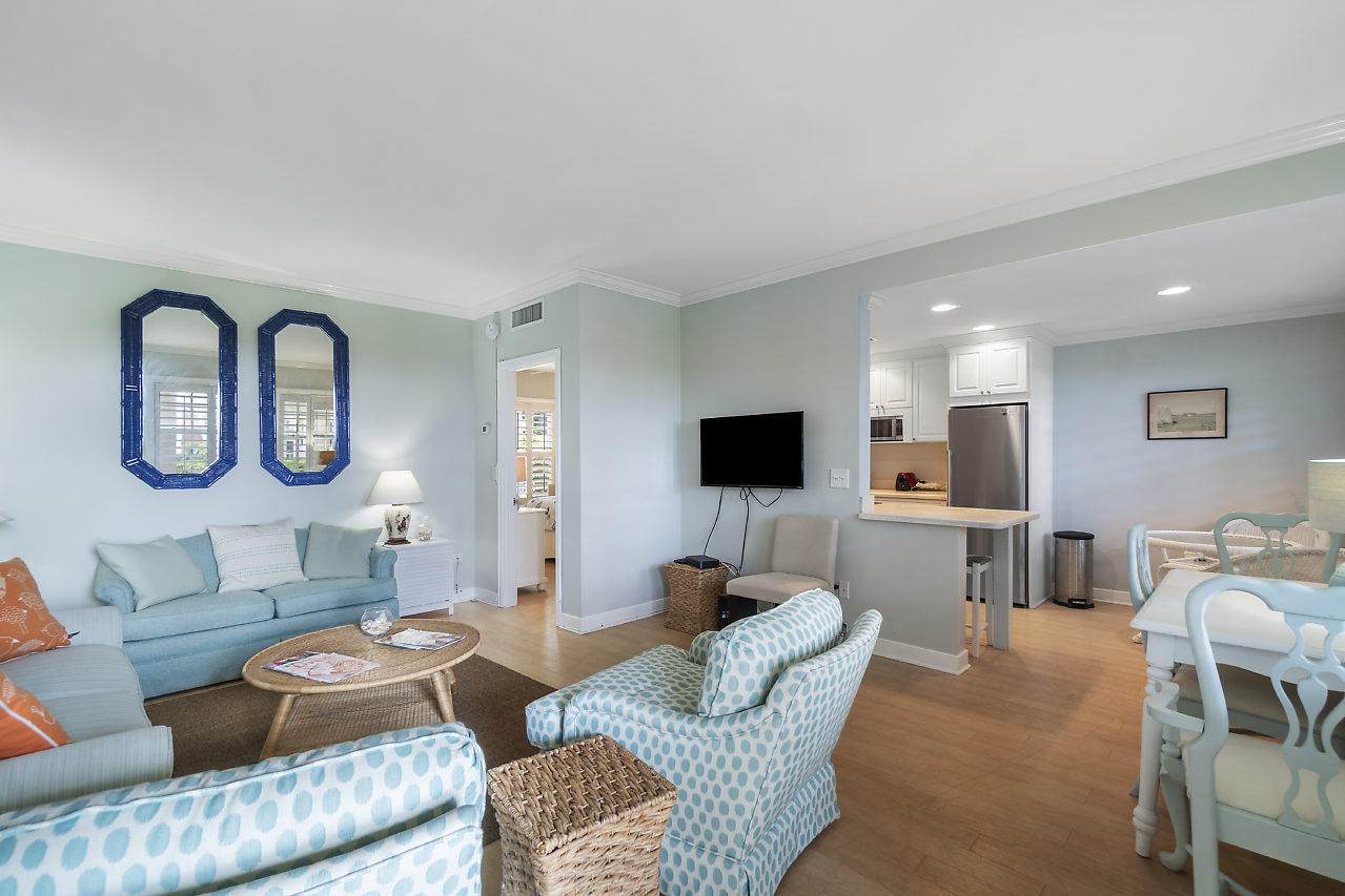 817 Ocean Boulevard - Photo 1