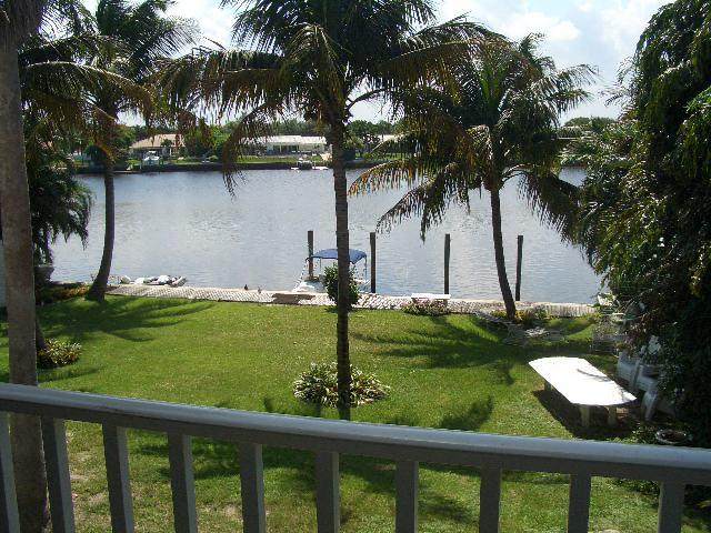537 Kalmia Drive - Photo 1