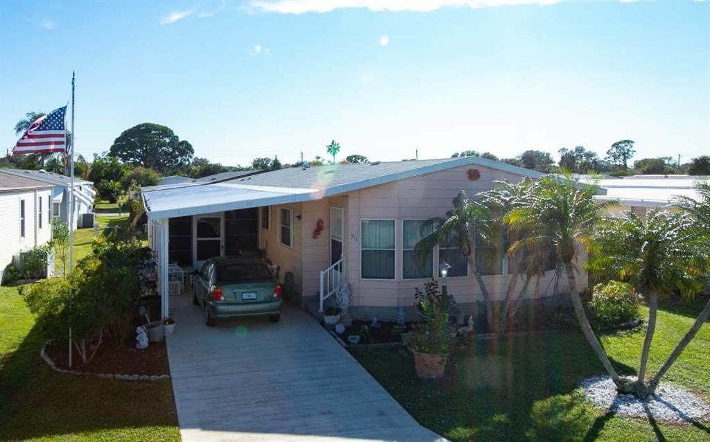 511 Royal Tern Drive - Photo 1