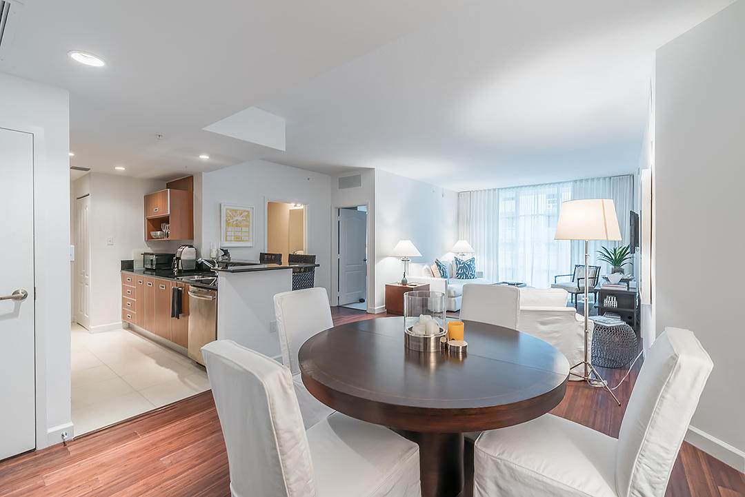 410 Evernia Street - Photo 1