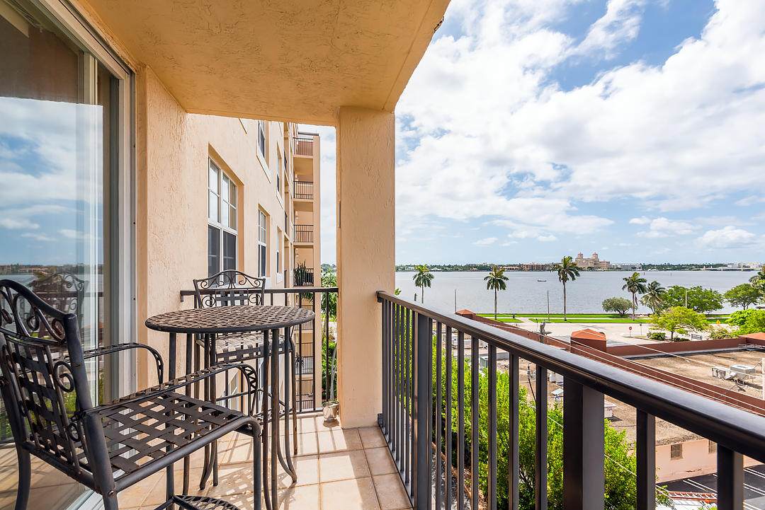 1801 Flagler Drive - Photo 1