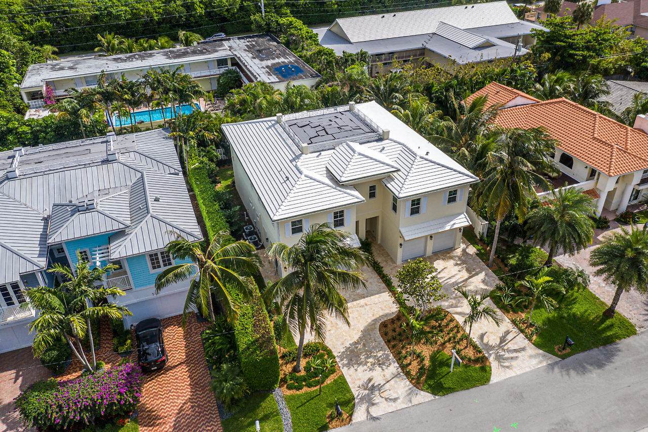 500 Wavecrest Way - Photo 1