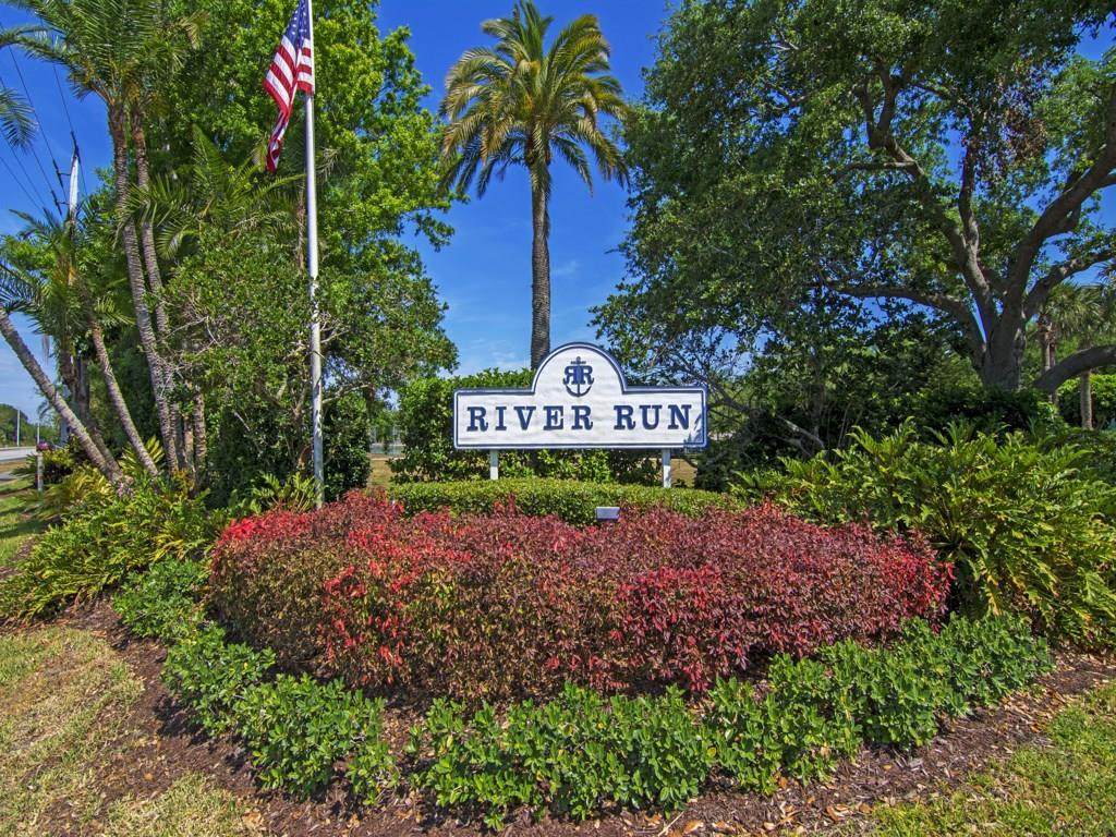 6019 River Run Drive - Photo 1