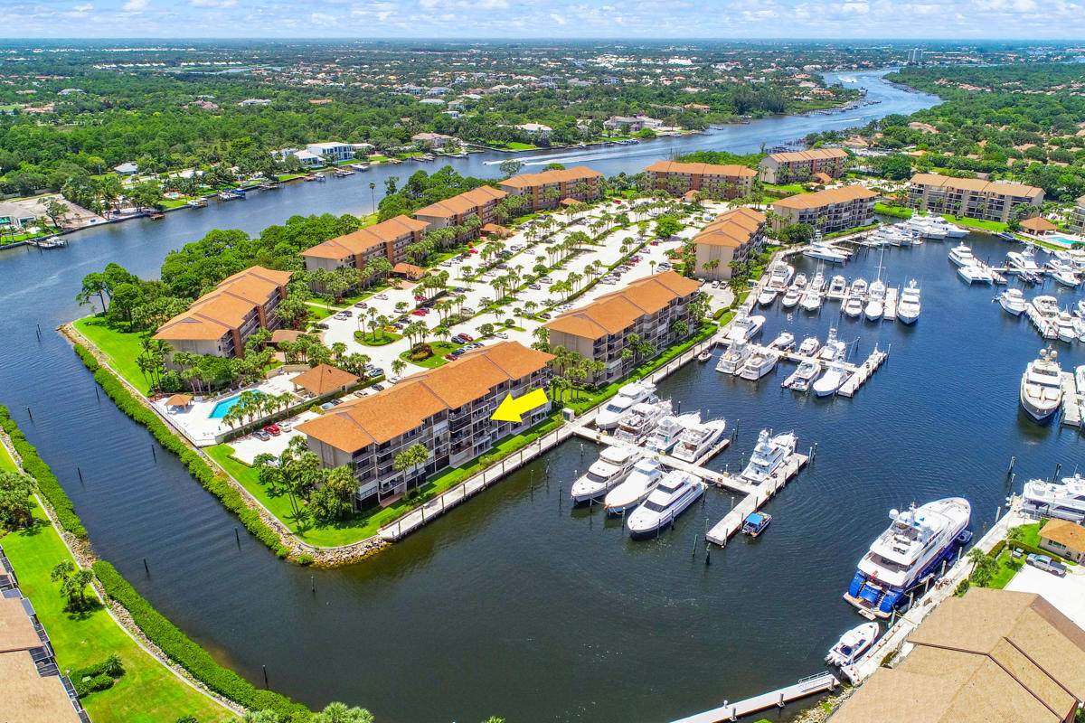 2301 Marina Isle Way - Photo 1