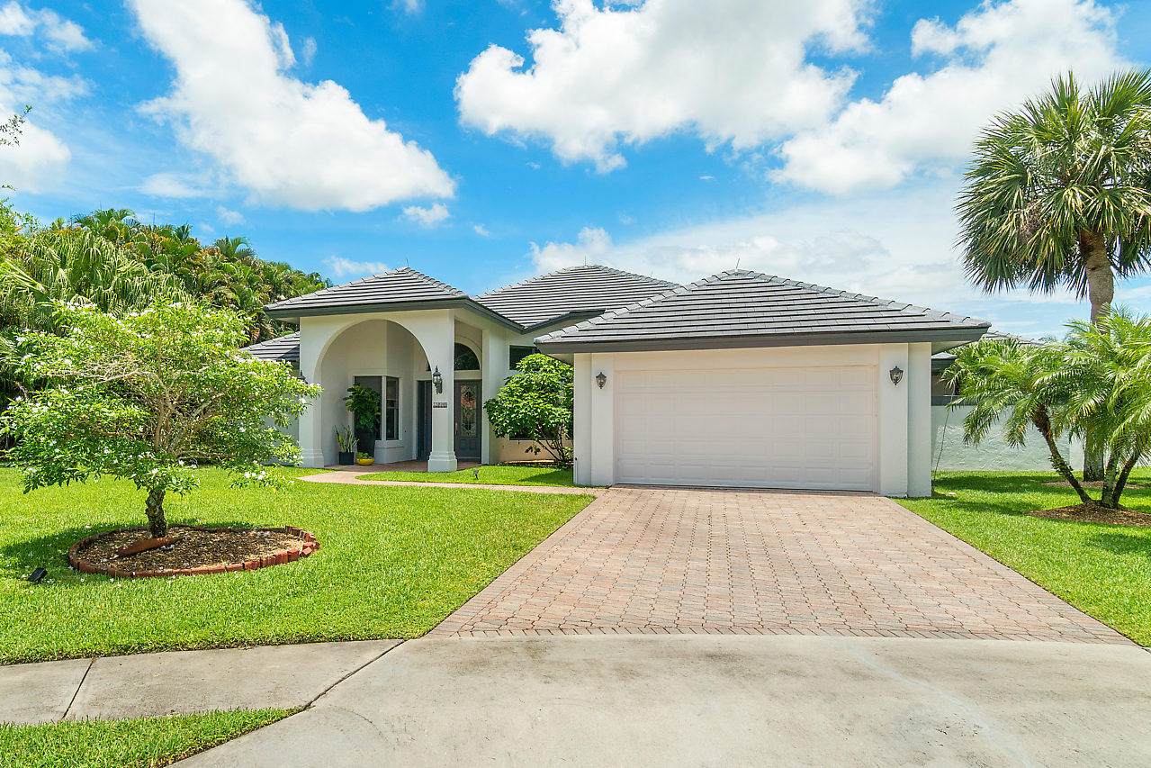 15600 Milan Court - Photo 1