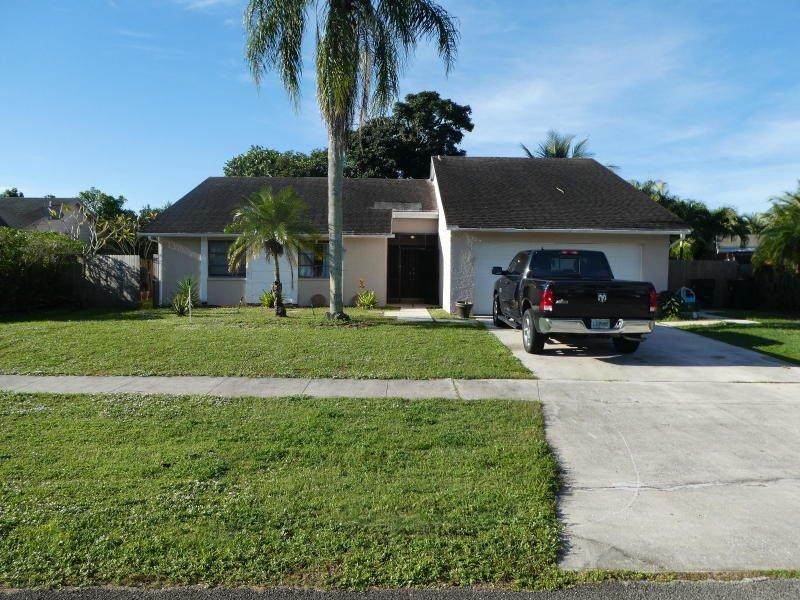 1277 Essex Drive - Photo 1