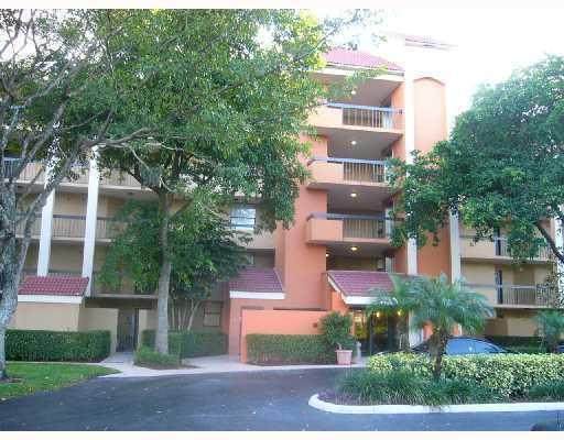 820 Lavers Circle - Photo 1