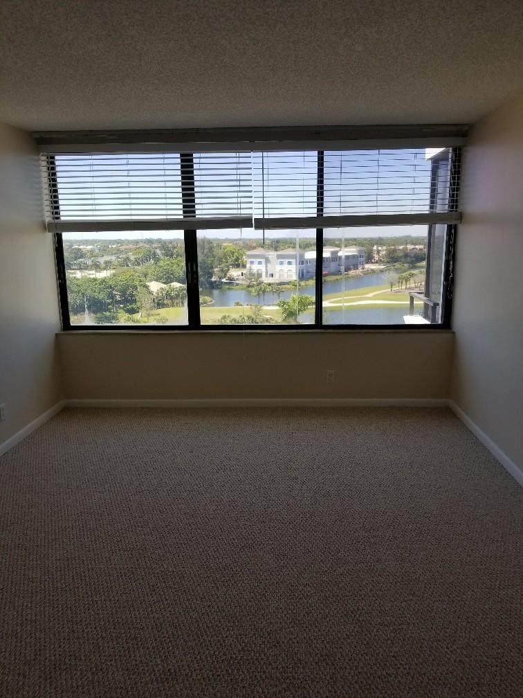 1500 Presidential Way - Photo 1