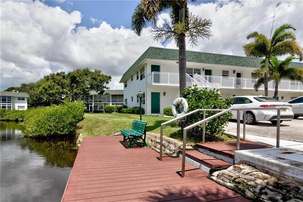 2800 Indian River Boulevard - Photo 1