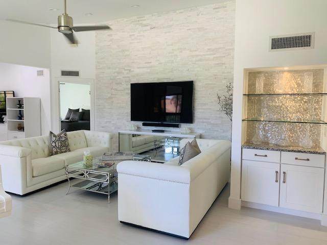 7465 Glendevon Lane - Photo 1