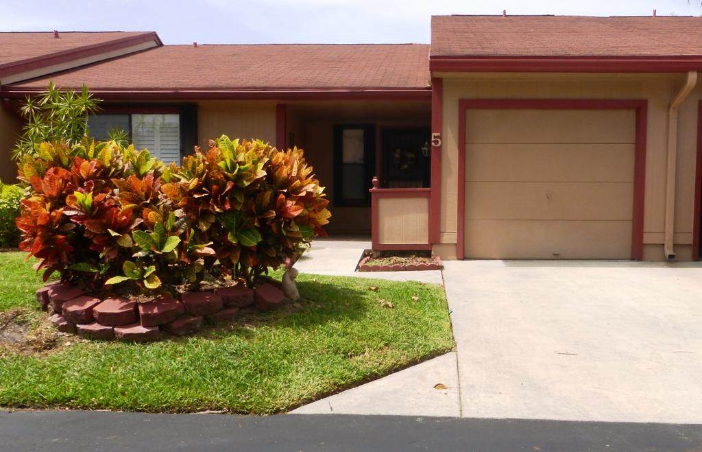 5 Flint Way - Photo 1