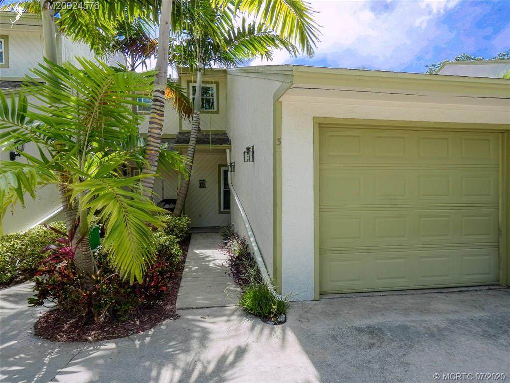 973 Spruce Ridge Drive - Photo 1