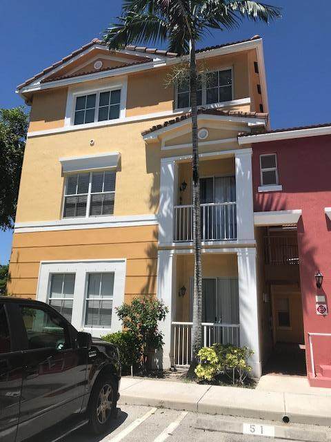 1131 Shoma Drive - Photo 1