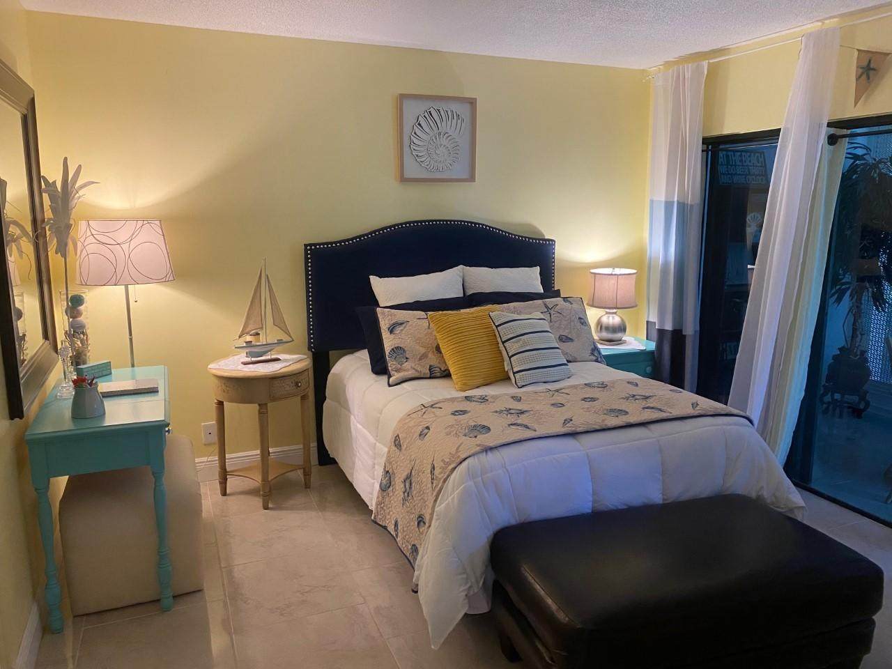 1705 Presidential Way - Photo 1