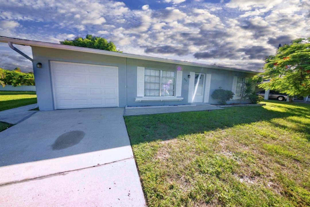 332 Ardsley Drive - Photo 1
