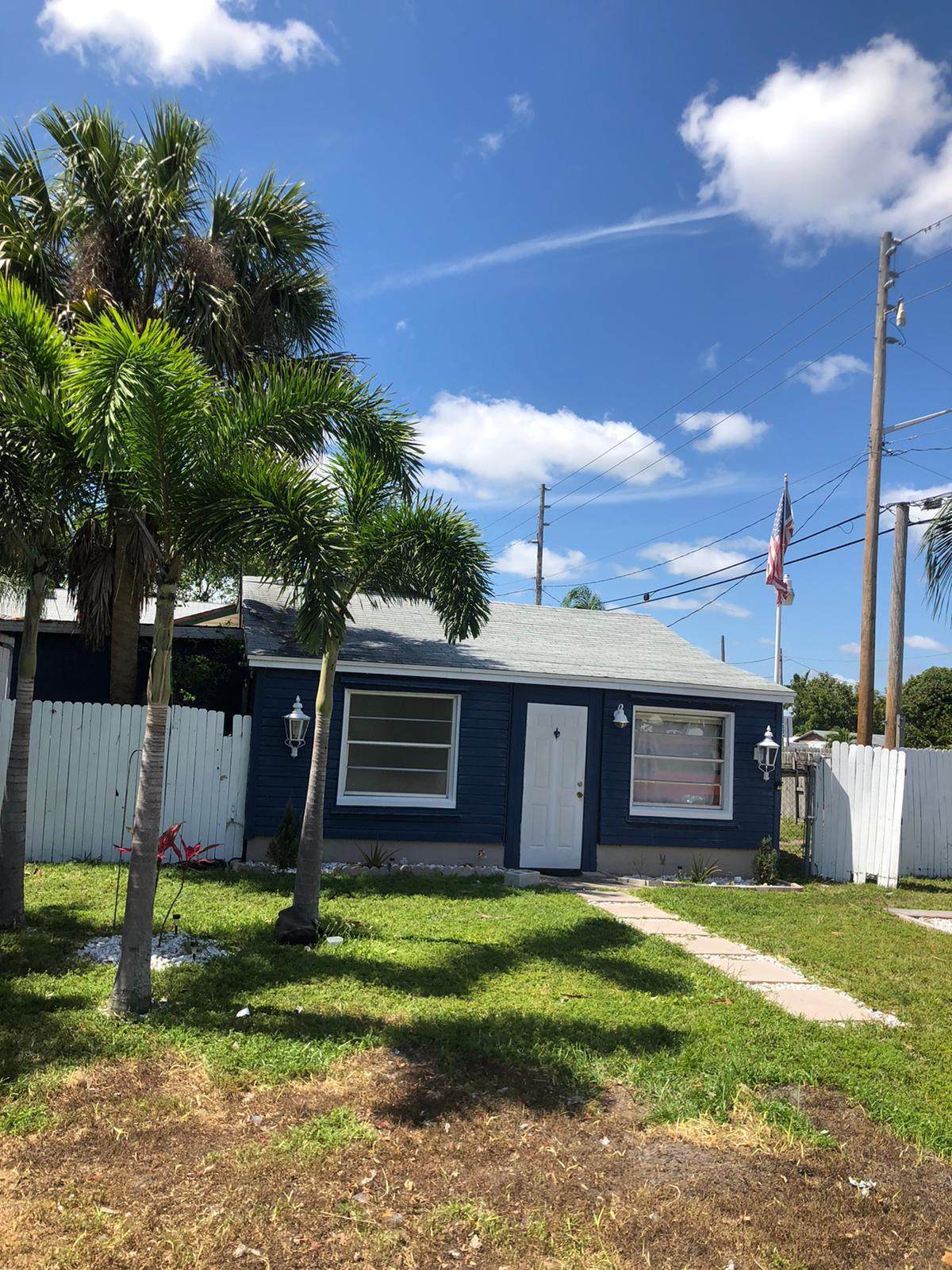 4763 Bertha Street - Photo 1