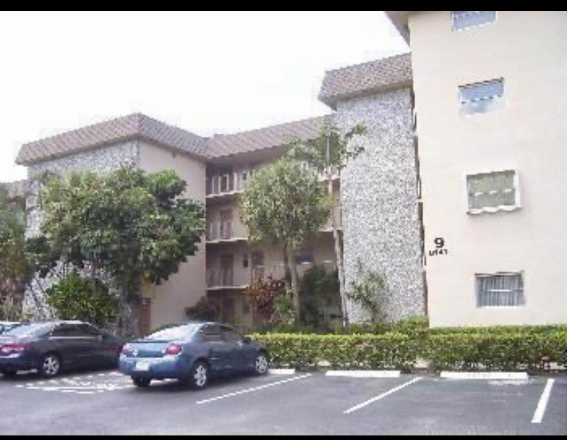 8101 24th Court - Photo 1
