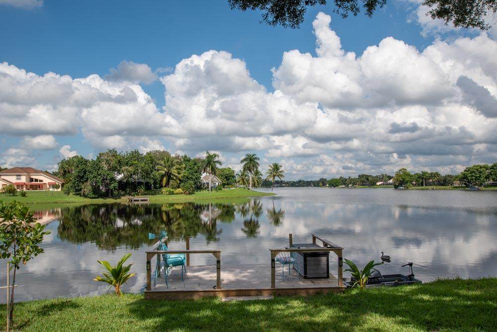 12796 Meadowbreeze Drive - Photo 1