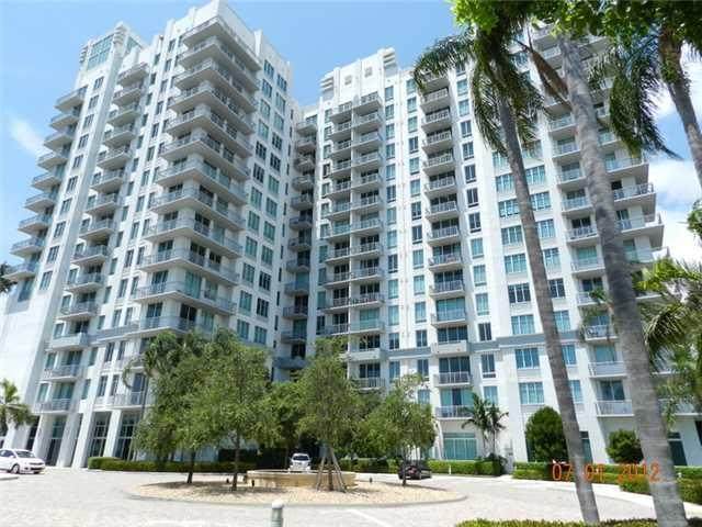300 Australian Avenue - Photo 1