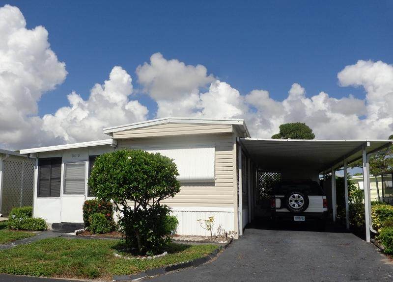 10010 Granada Bay - Photo 1