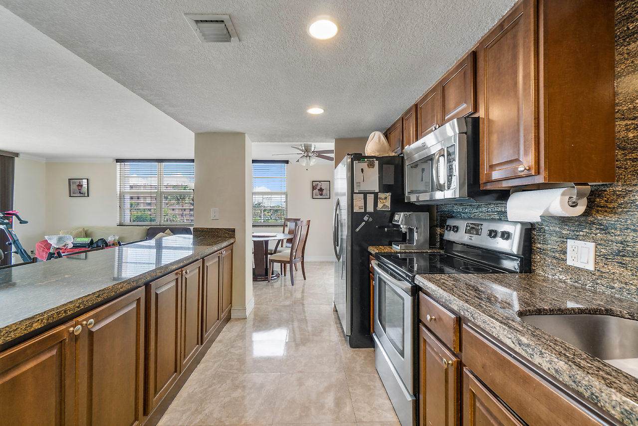 3570 Ocean Boulevard - Photo 1