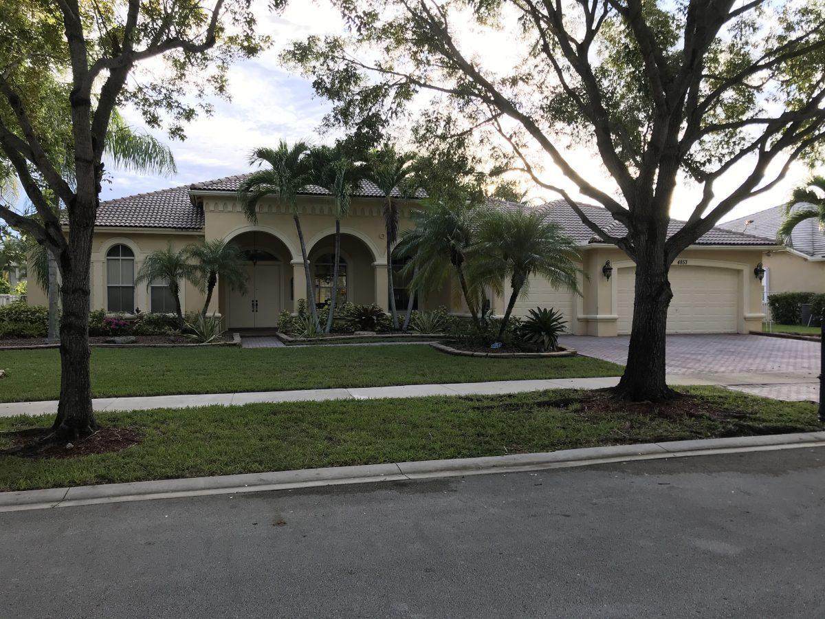 4853 Citrus Way - Photo 1