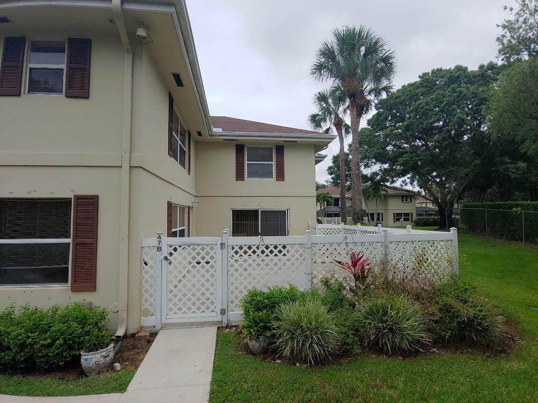 47 Essex Court - Photo 1