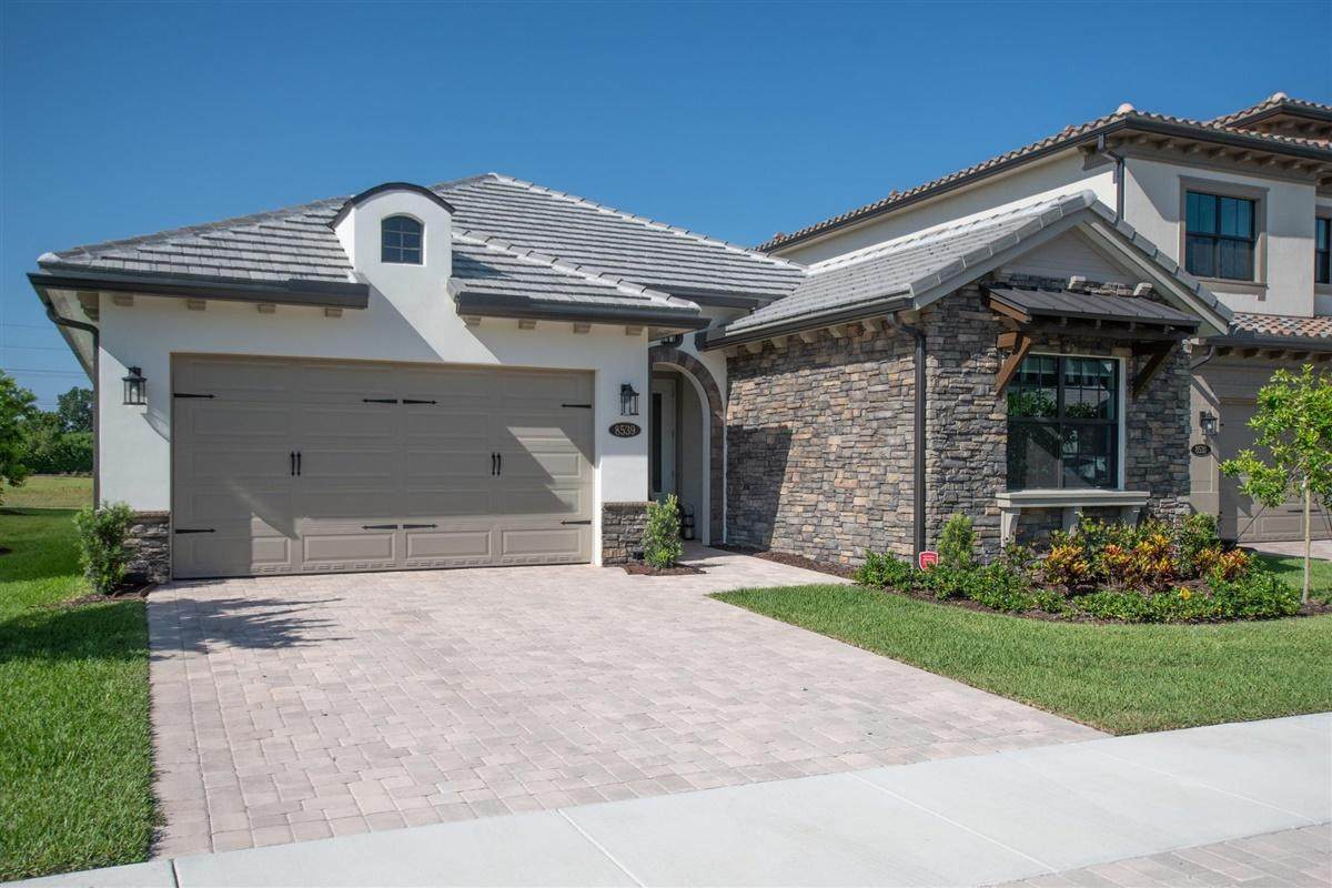 8539 Grand Prix Lane - Photo 1