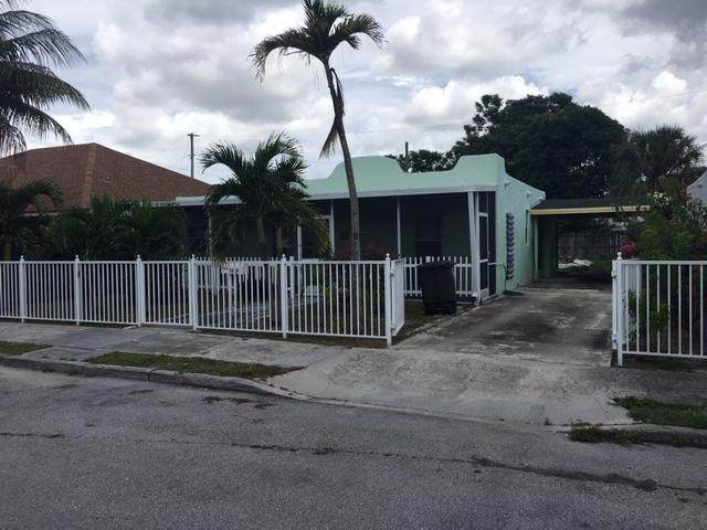 619 El Vedado - Photo 1