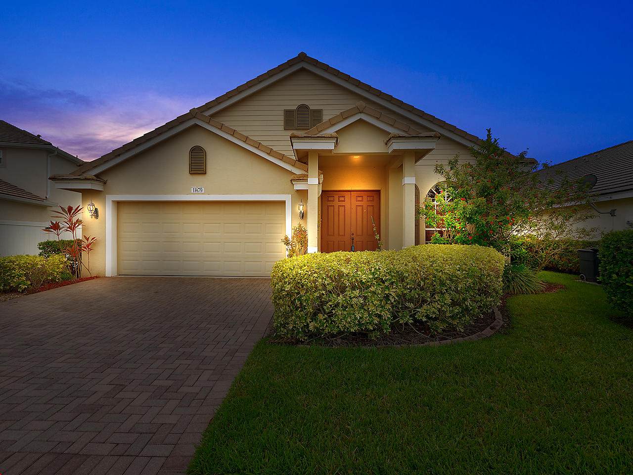 11479 Glengarry Court - Photo 1