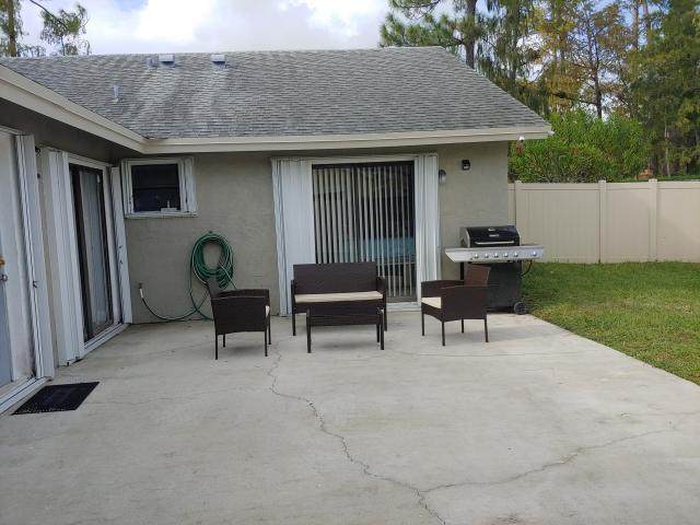 1102 Hyacinth Place - Photo 1