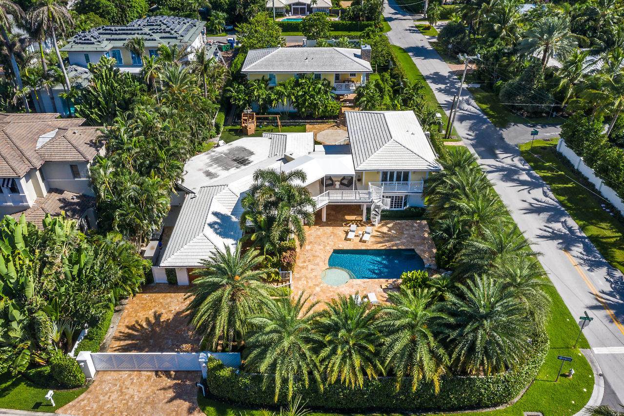 1137 Vista Del Mar Drive - Photo 1