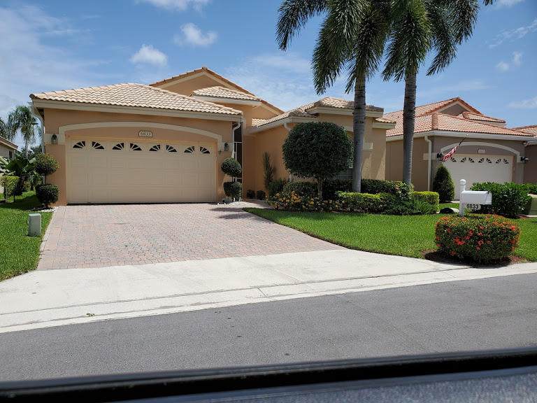 6833 Ashton Street - Photo 1