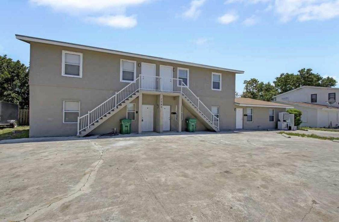 1649 28th Street - Photo 1
