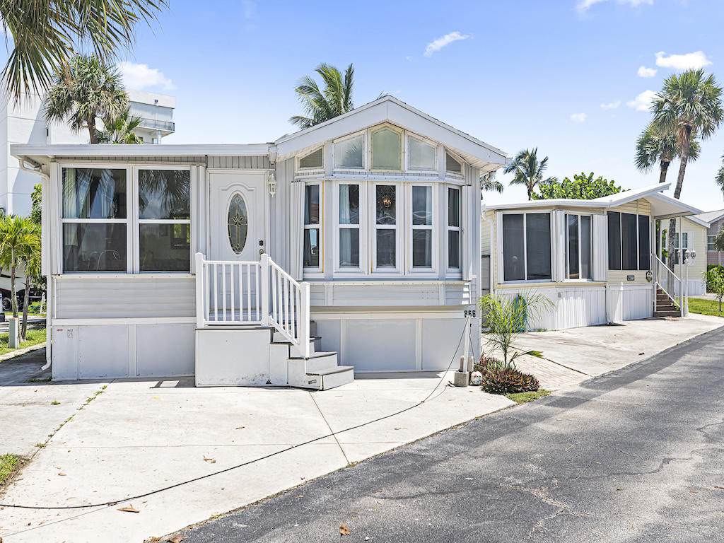 866 Pirates Cove Lane - Photo 1