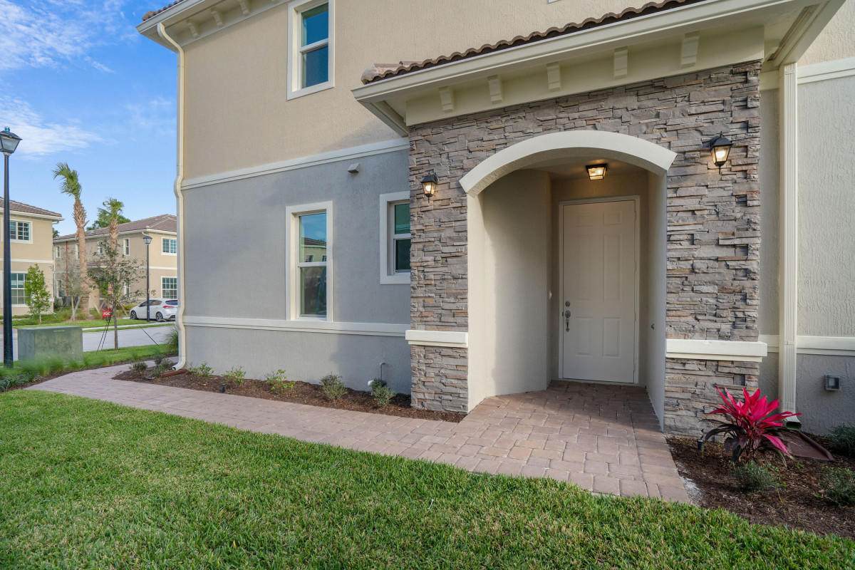 6247 Portofino Circle - Photo 1