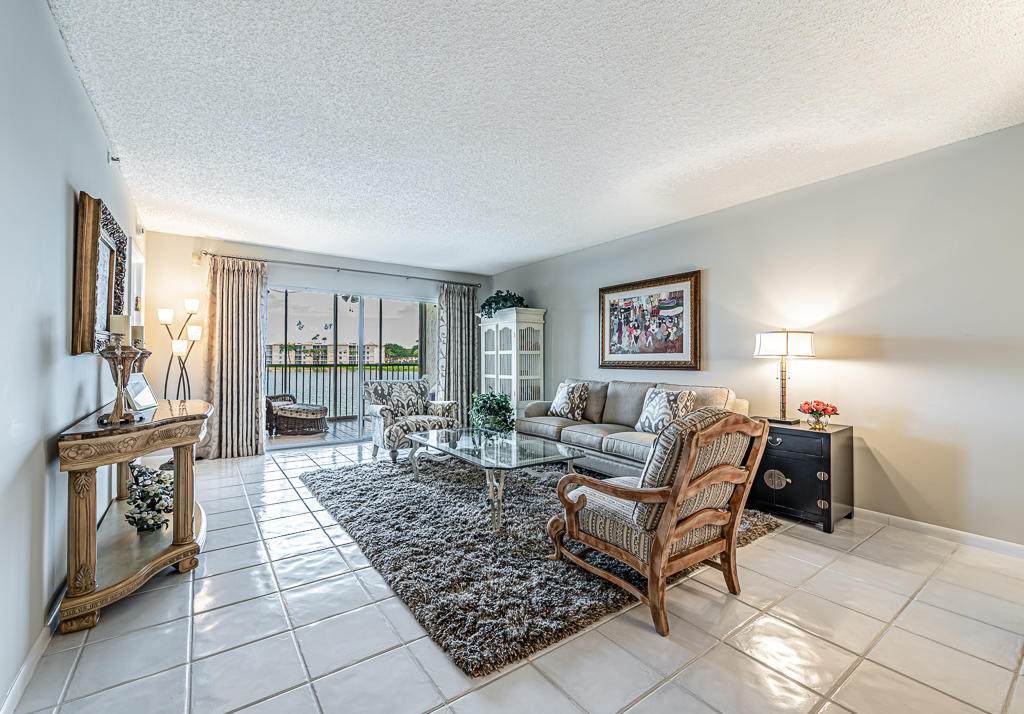 14112 Huntington Pointe Drive - Photo 1