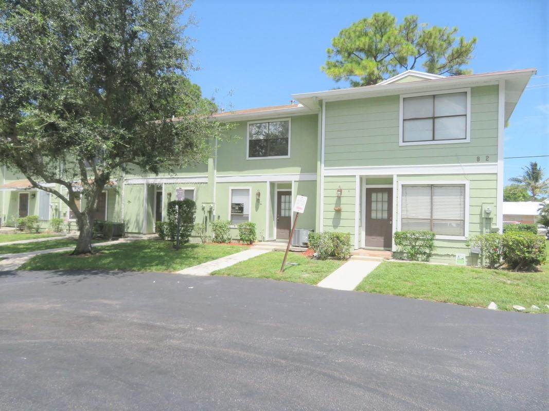 832 Hill Drive - Photo 1