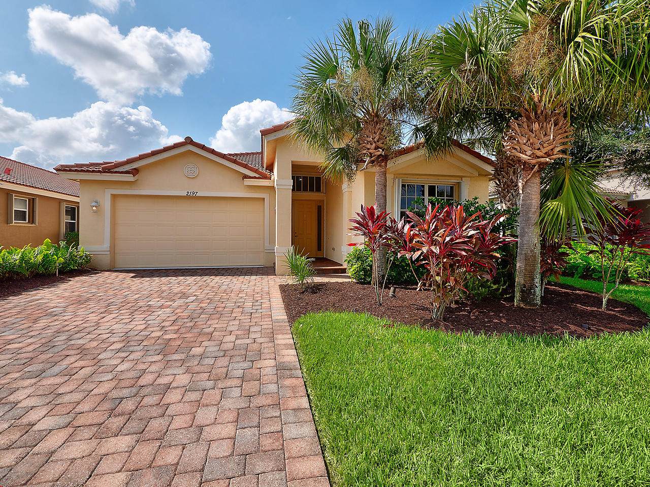 2197 Newport Isles Boulevard - Photo 1