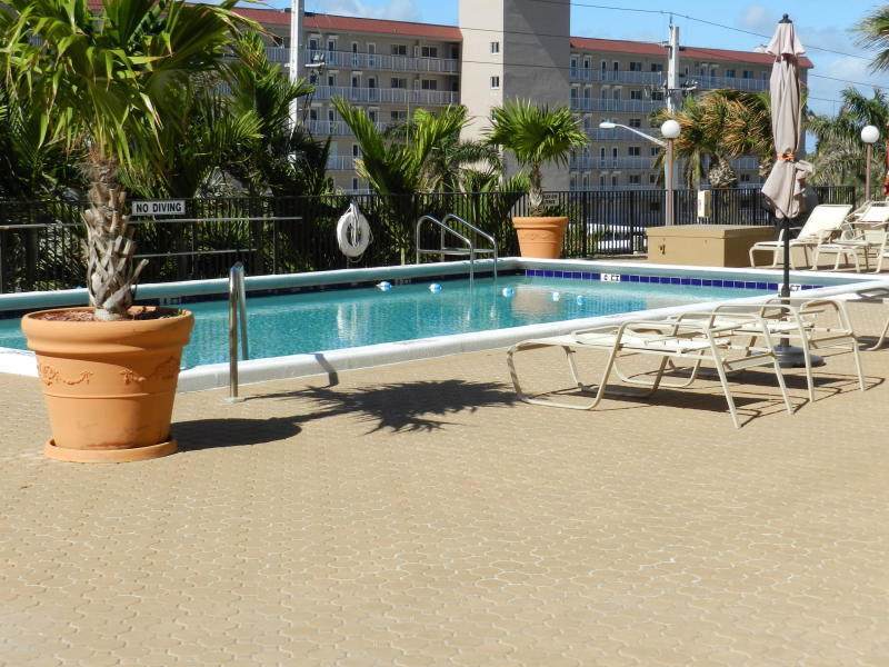 3115 Ocean Boulevard - Photo 1