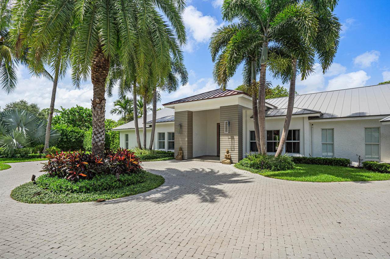 3152 30th Way - Photo 1