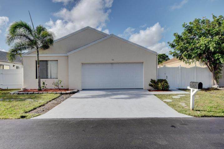 60 Buxton Lane - Photo 1