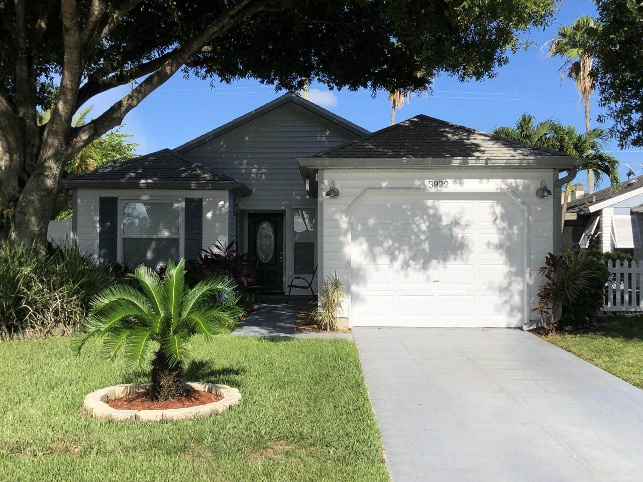 3922 Circle Lake Drive - Photo 1