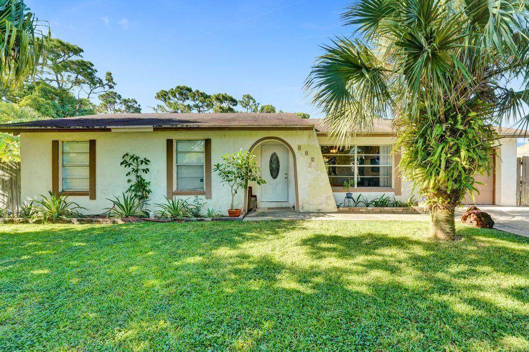 102 Dove Circle - Photo 1