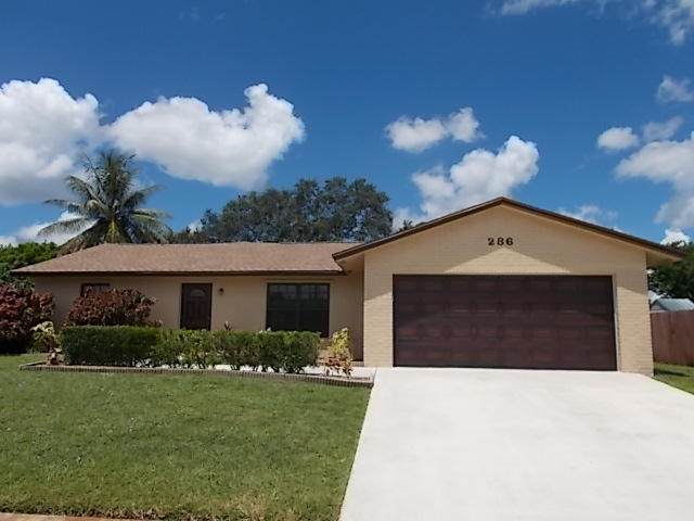 286 La Mancha Avenue - Photo 1