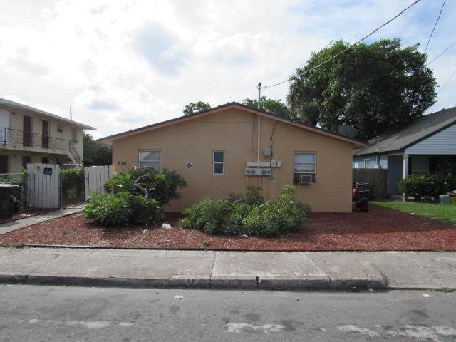 916 4th 1 Street - Photo 1
