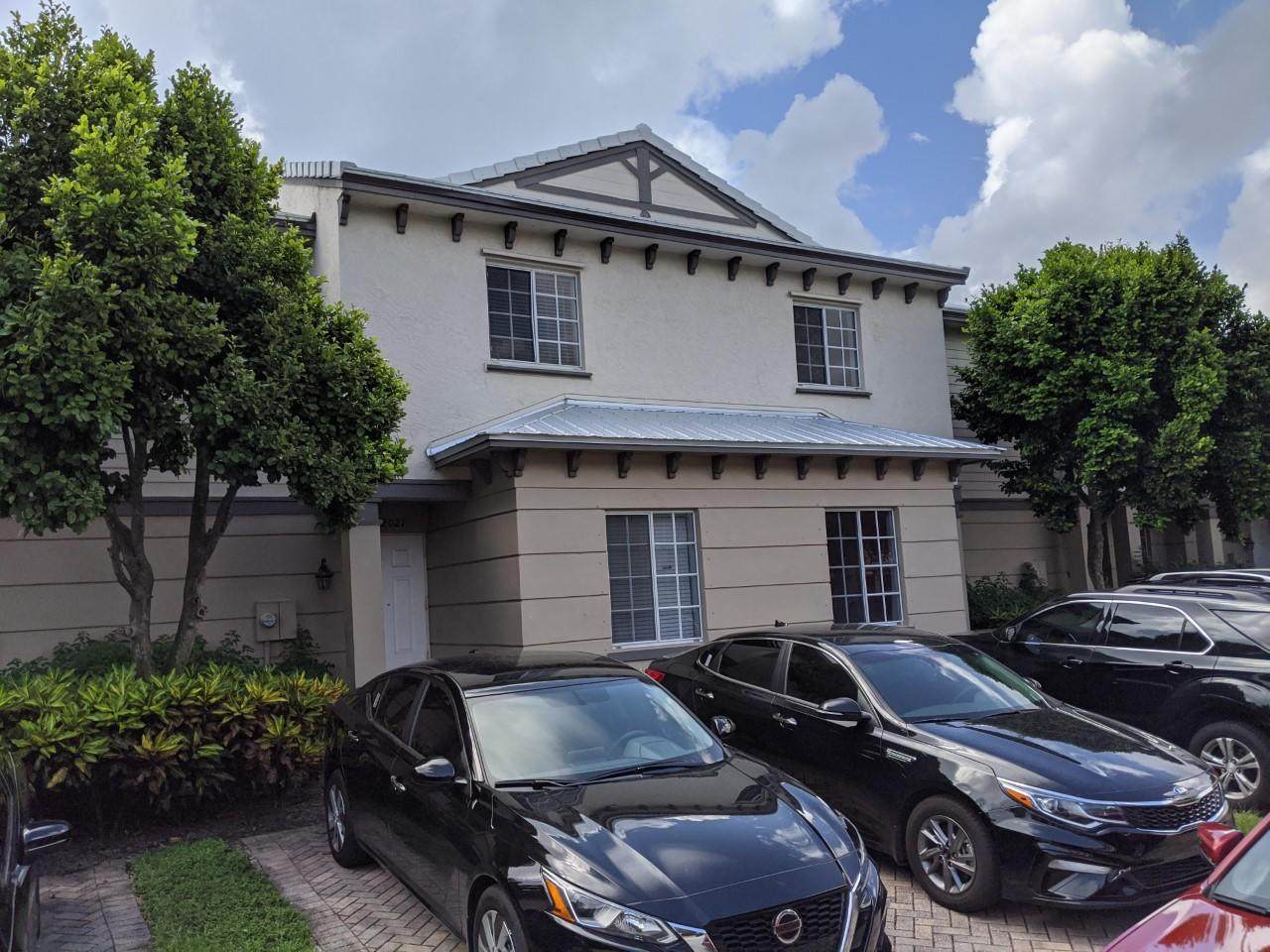 2021 Island Drive - Photo 1