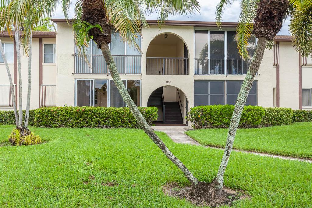 336 Knotty Pine Circle - Photo 1