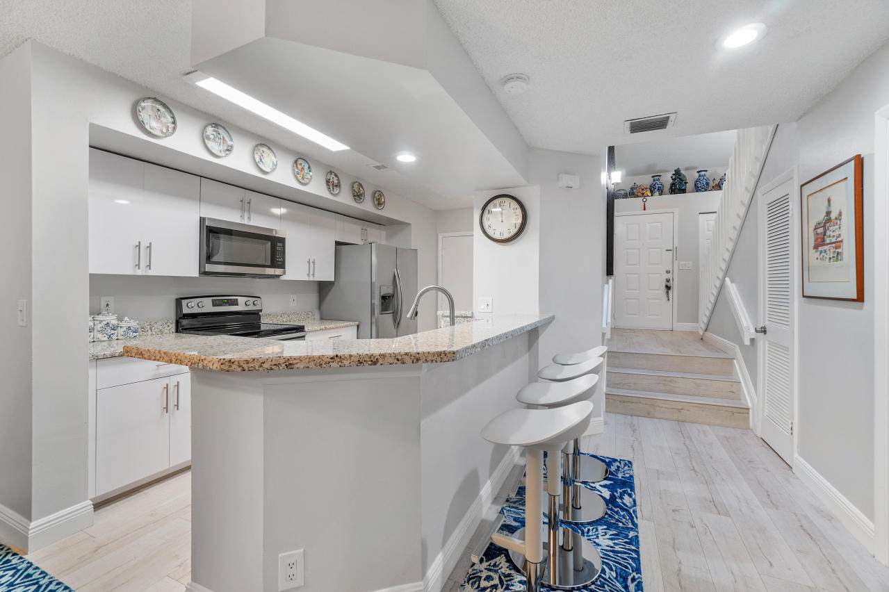 5323 Sapphire Valley - Photo 1