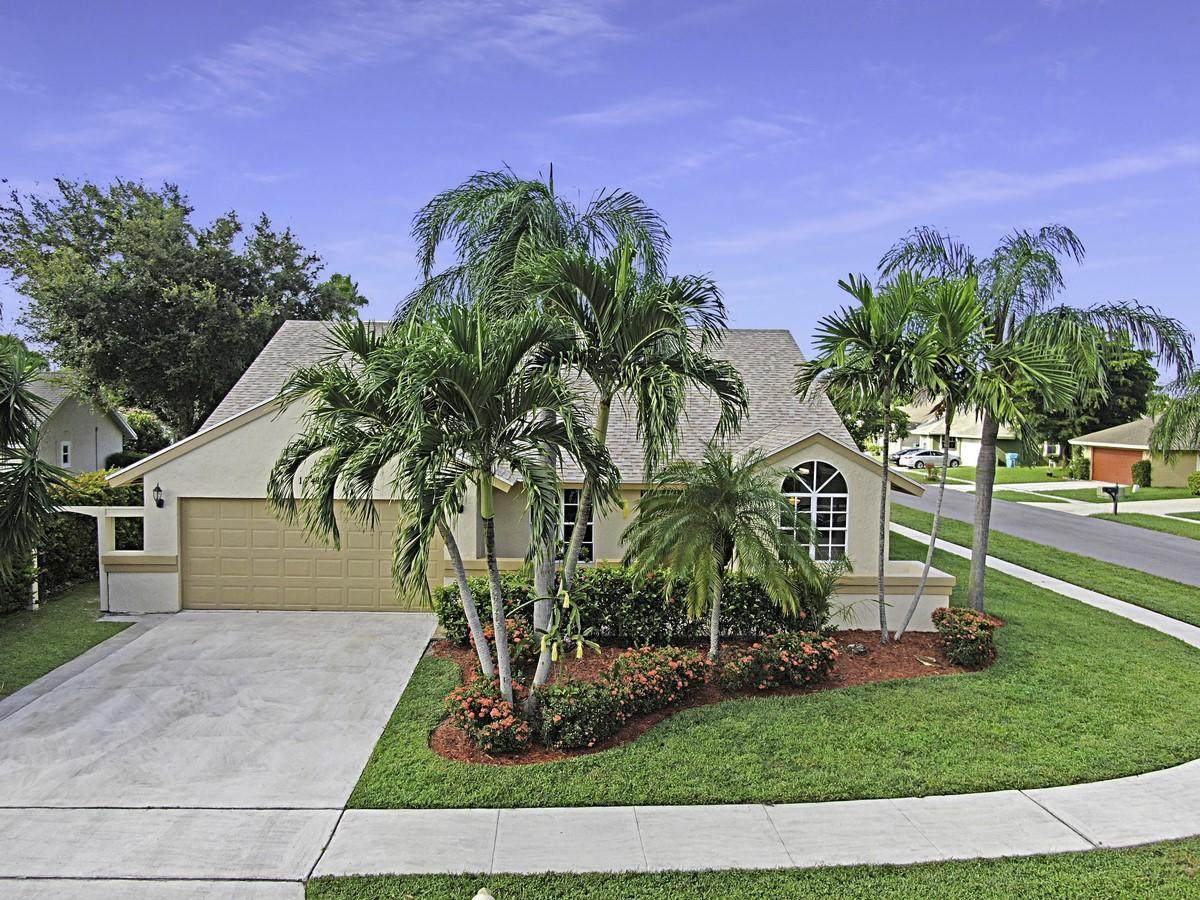 1745 Banyan Creek Court - Photo 1